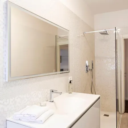 Savoia E Jolanda * البندقية