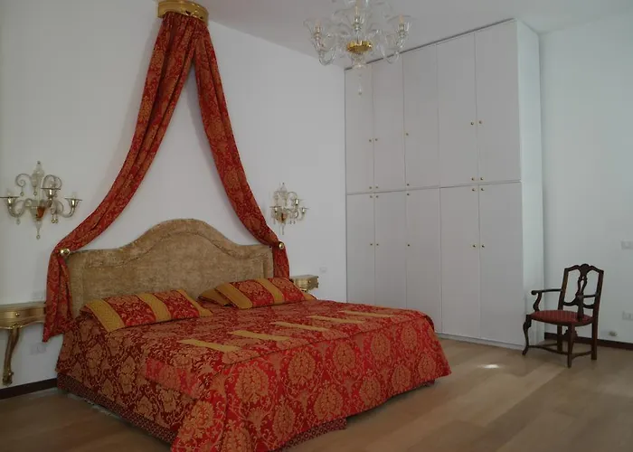 Savoia E Jolanda Venedig