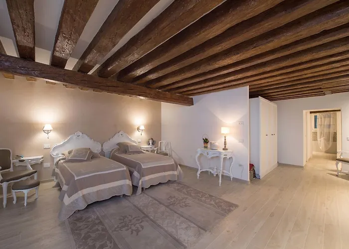 Savoia E Jolanda * Venedig