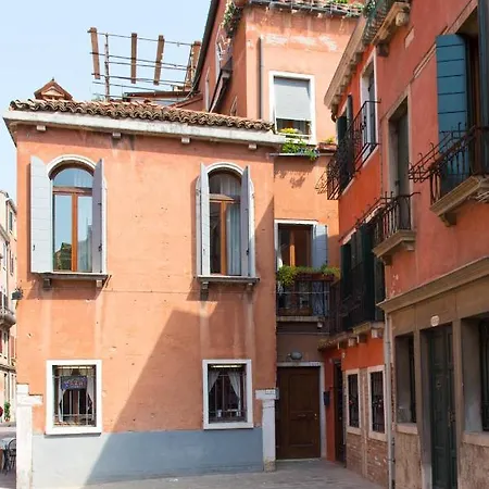 Savoia E Jolanda Apartmán