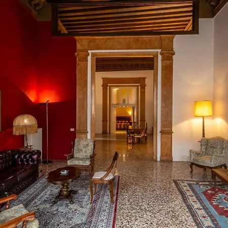 Savoia E Jolanda Apartmán